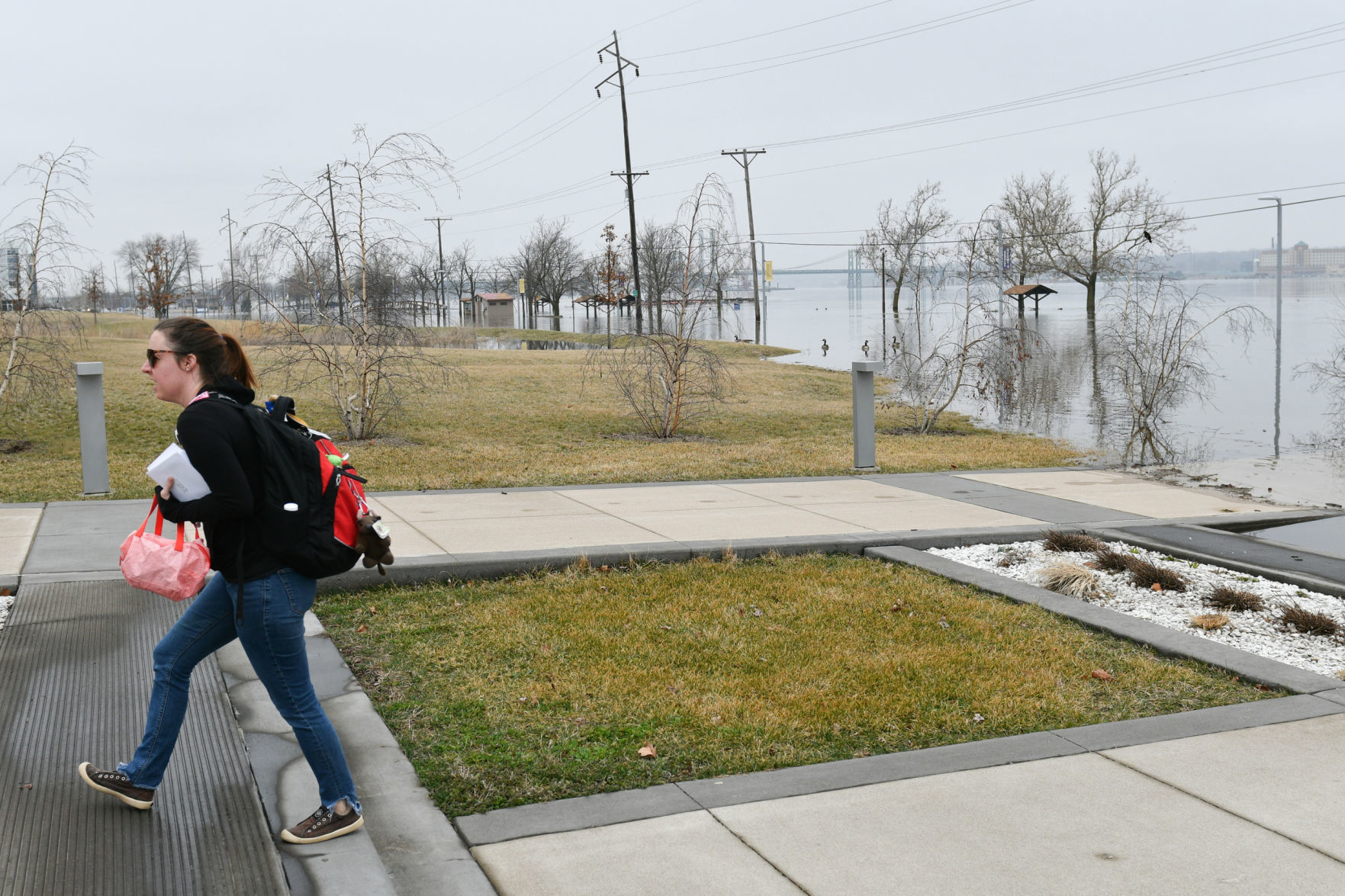 River Drive flooding in Moline